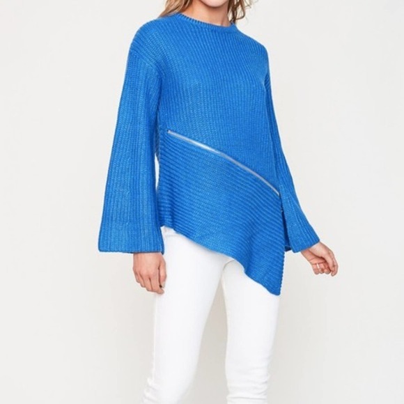 NWT Blue Asymmetrical Zipper Sweater Size M by Hayden LA Was $48 - Picture 6 of 8
